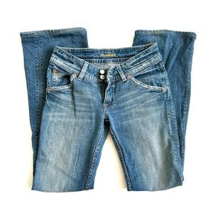 Hudson Women’s boot Cut signature low rise Jeans size 28